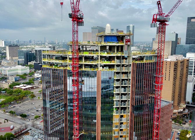 Fall protection at the construction project 1550 On the Green in Houston, TX USA