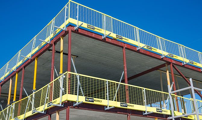 Edge protection on steel structure